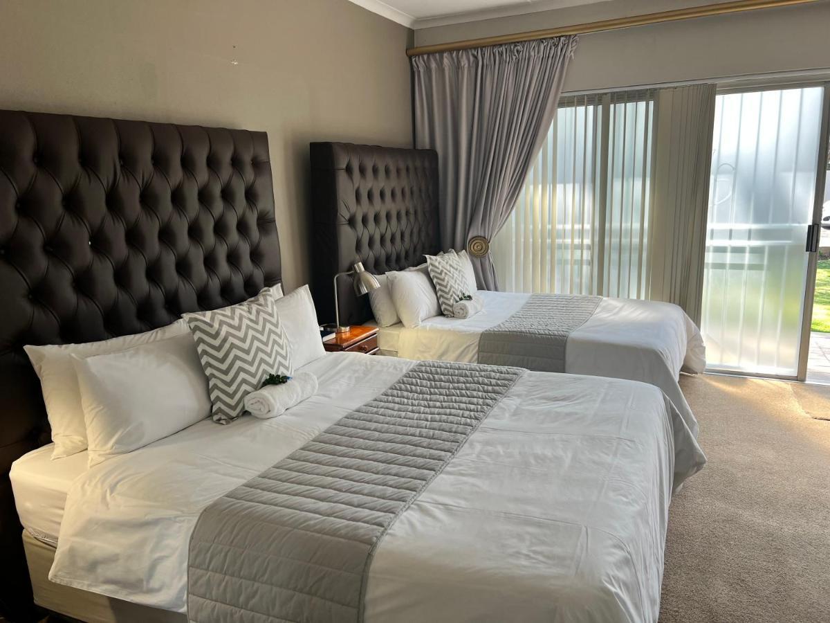 Fin And Feather Guest Lodge Boksburg Luaran gambar