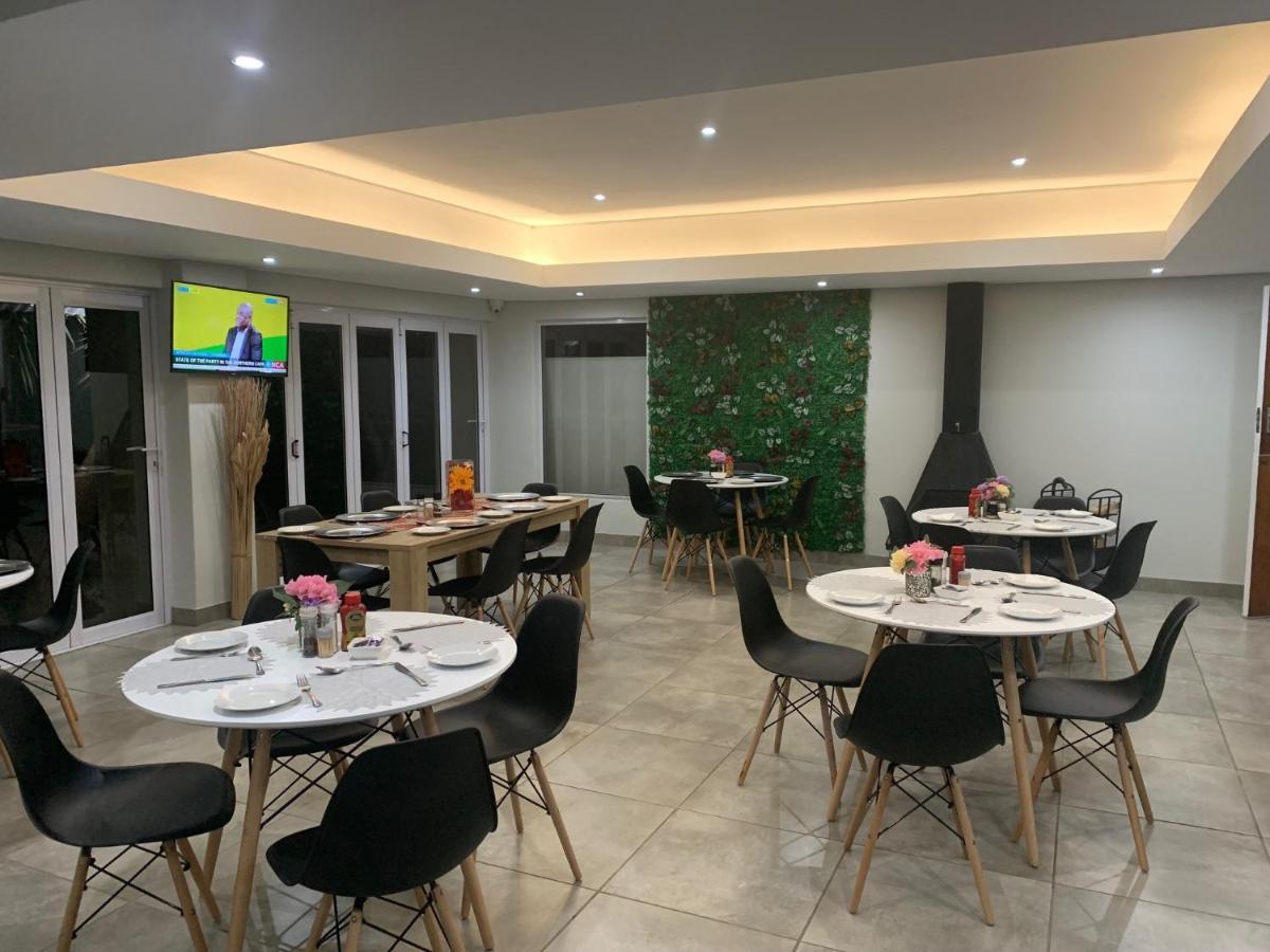 Fin And Feather Guest Lodge Boksburg Luaran gambar