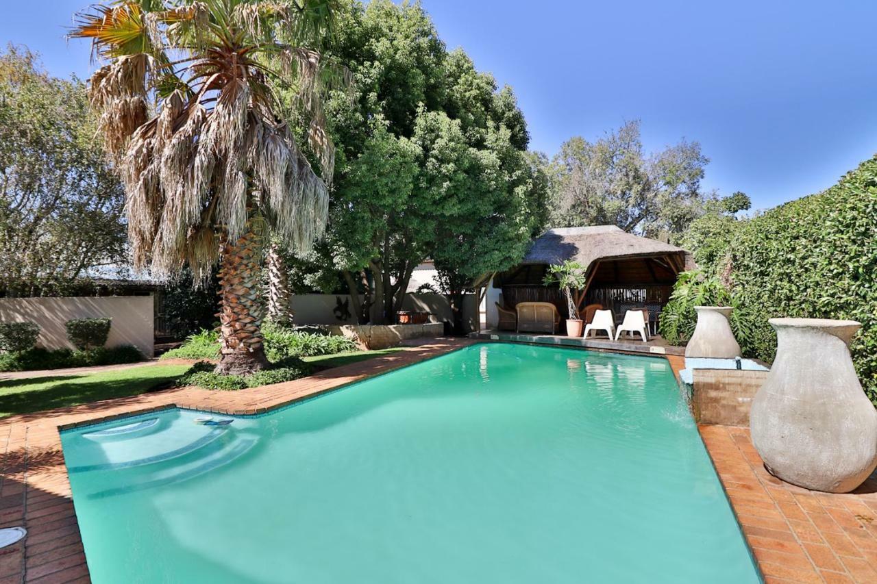 Fin And Feather Guest Lodge Boksburg Luaran gambar